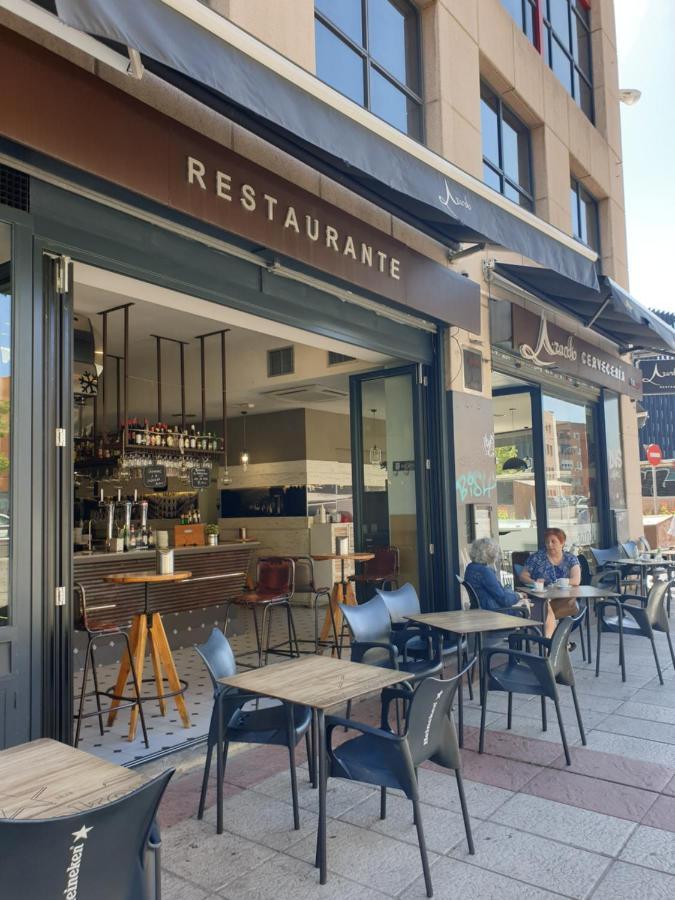 Bonito Apto Cinco Torres Plaza Castilla มาดริด ภายนอก รูปภาพ